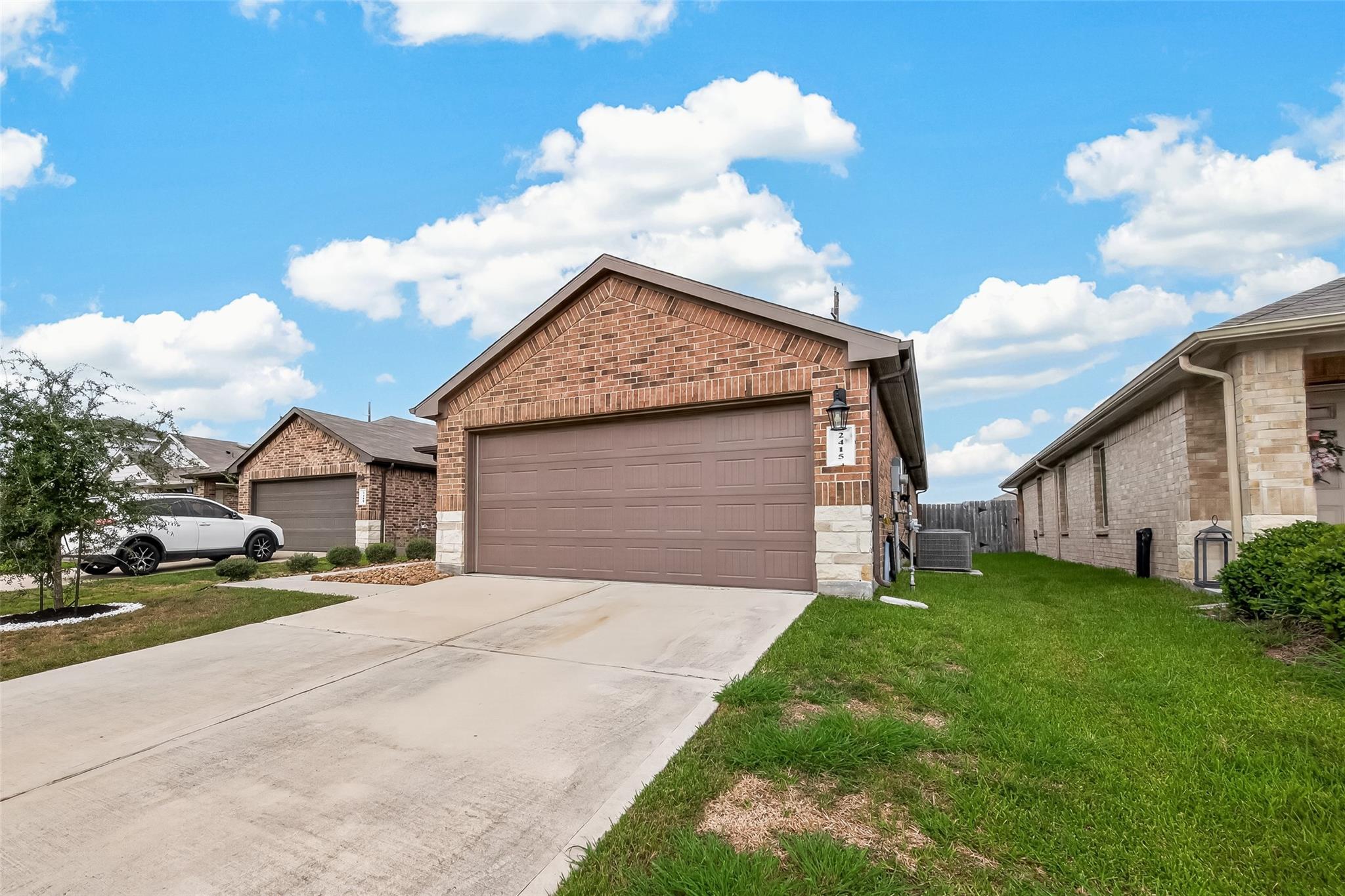 2415 Moraine Valley Drive