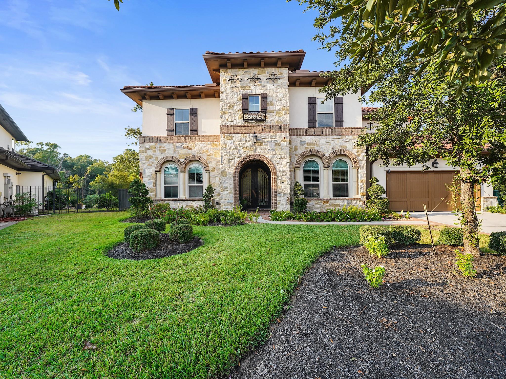11 Kimberling Court