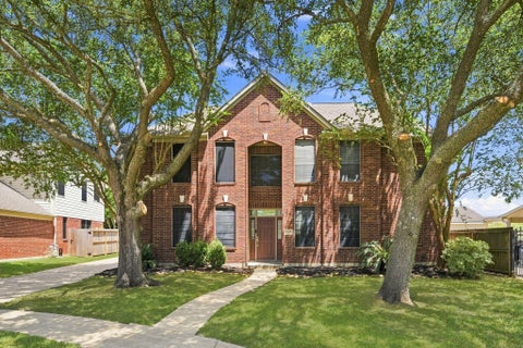 Photo of 13507 Willow Heights Court, Houston, TX 77059 (MLS # 69253748)
