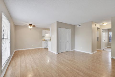 Photo of 1300 Baker Avenue #D2, Bryan, TX 77803 (MLS # 17959434)