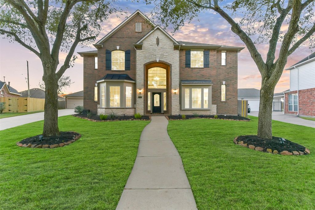 Photo of 714 Summer Trace Lane, Richmond, TX 77406 (MLS # 57179052)