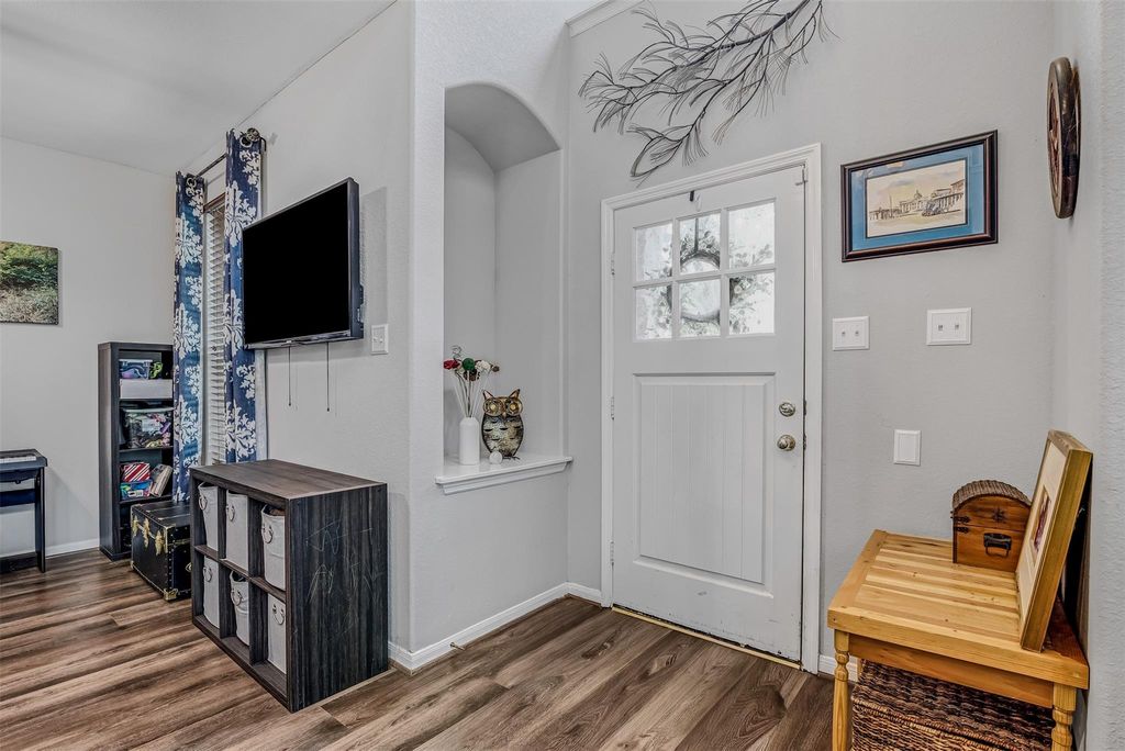 Photo of 19303 Young Oak Street, Spring, TX 77379 (MLS # 86426261)