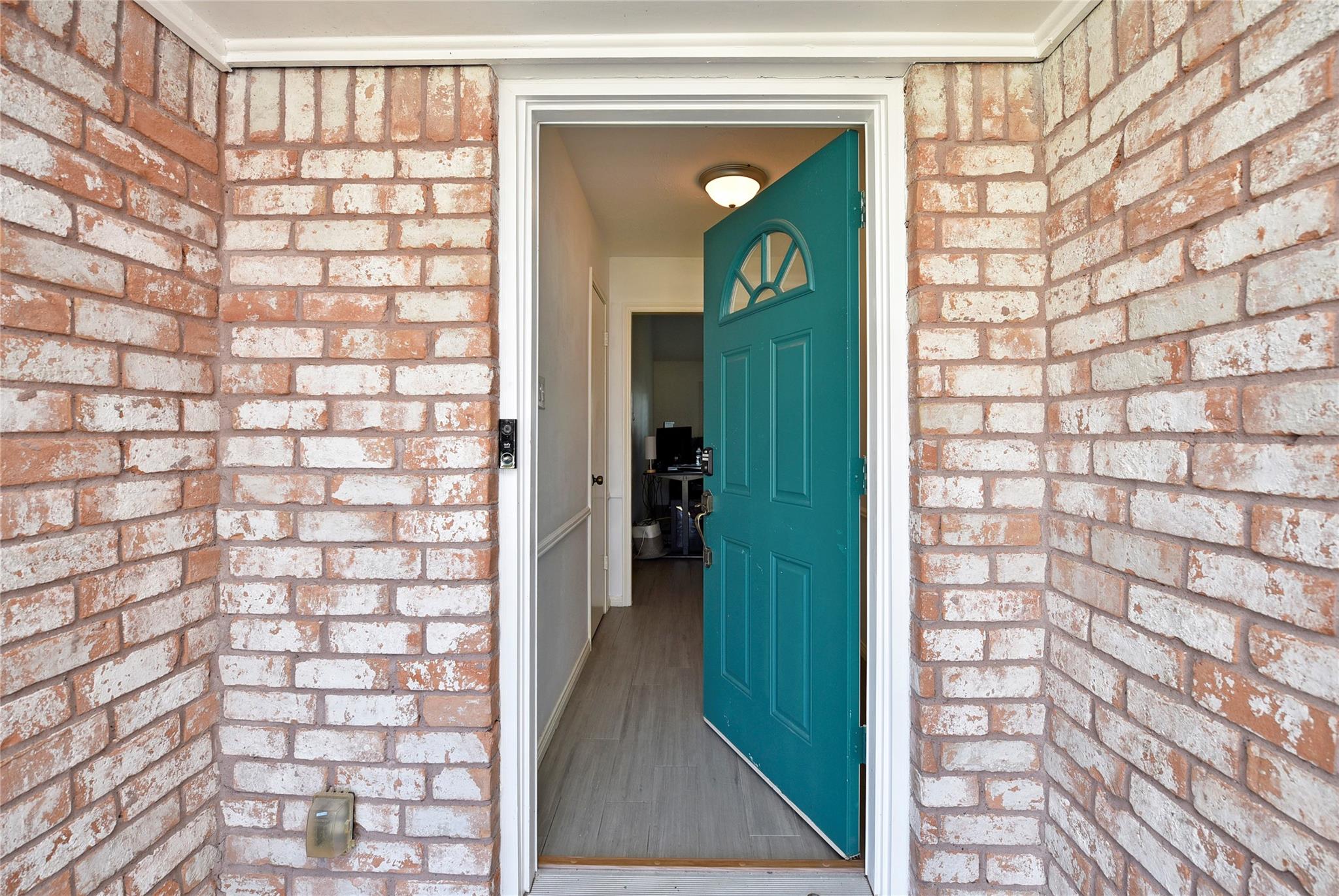 13607 Fernhill Drive