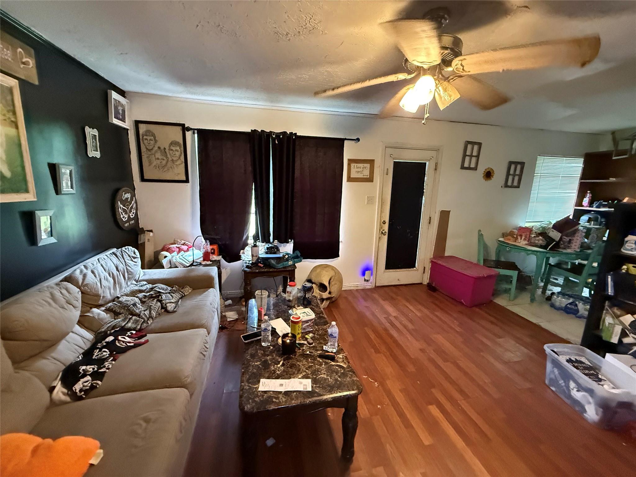 912 Midas Lane