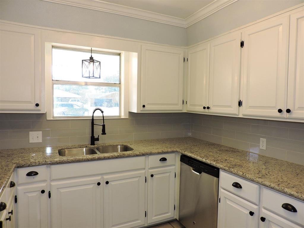 4200 Lexington Avenue