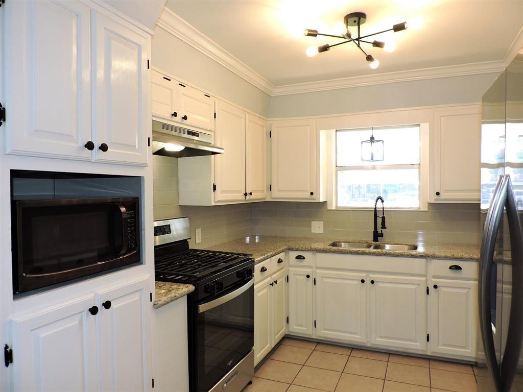 4200 Lexington Avenue