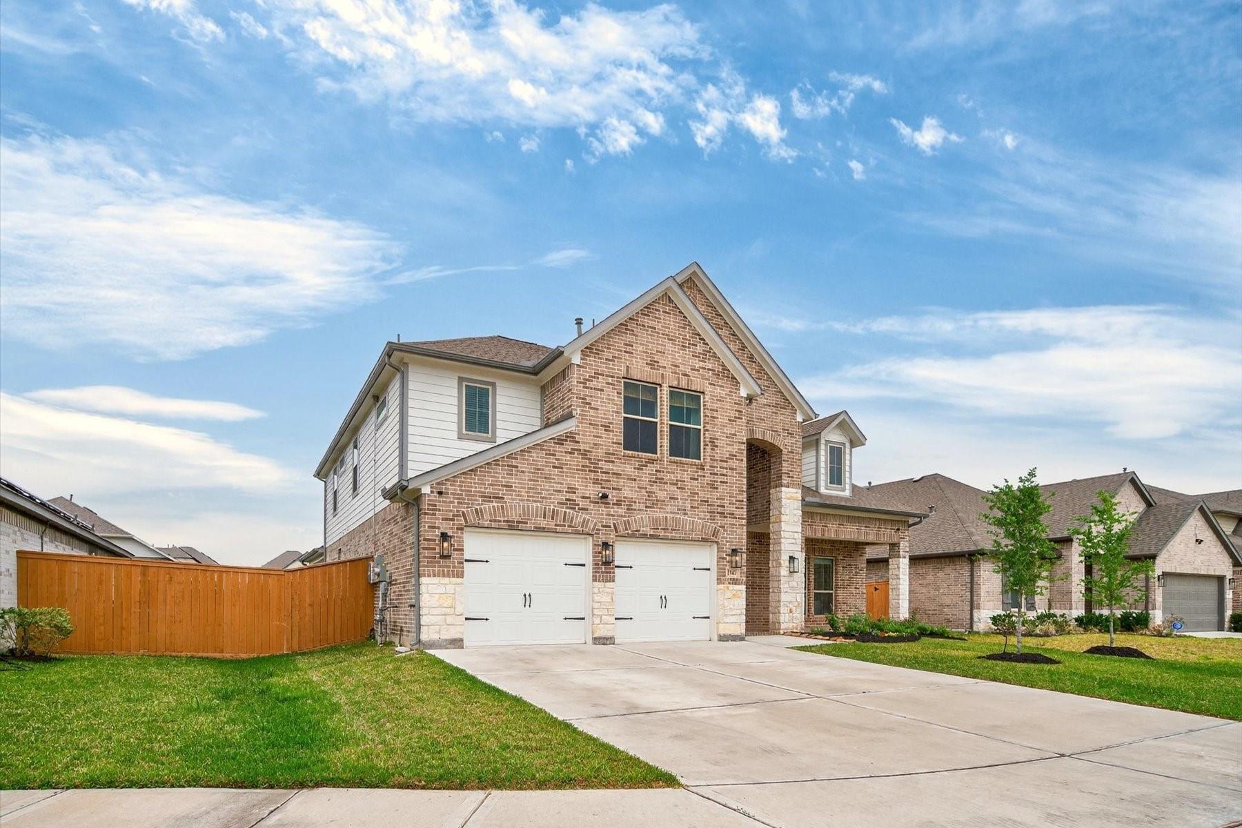 1541 Dawn Harbor Drive