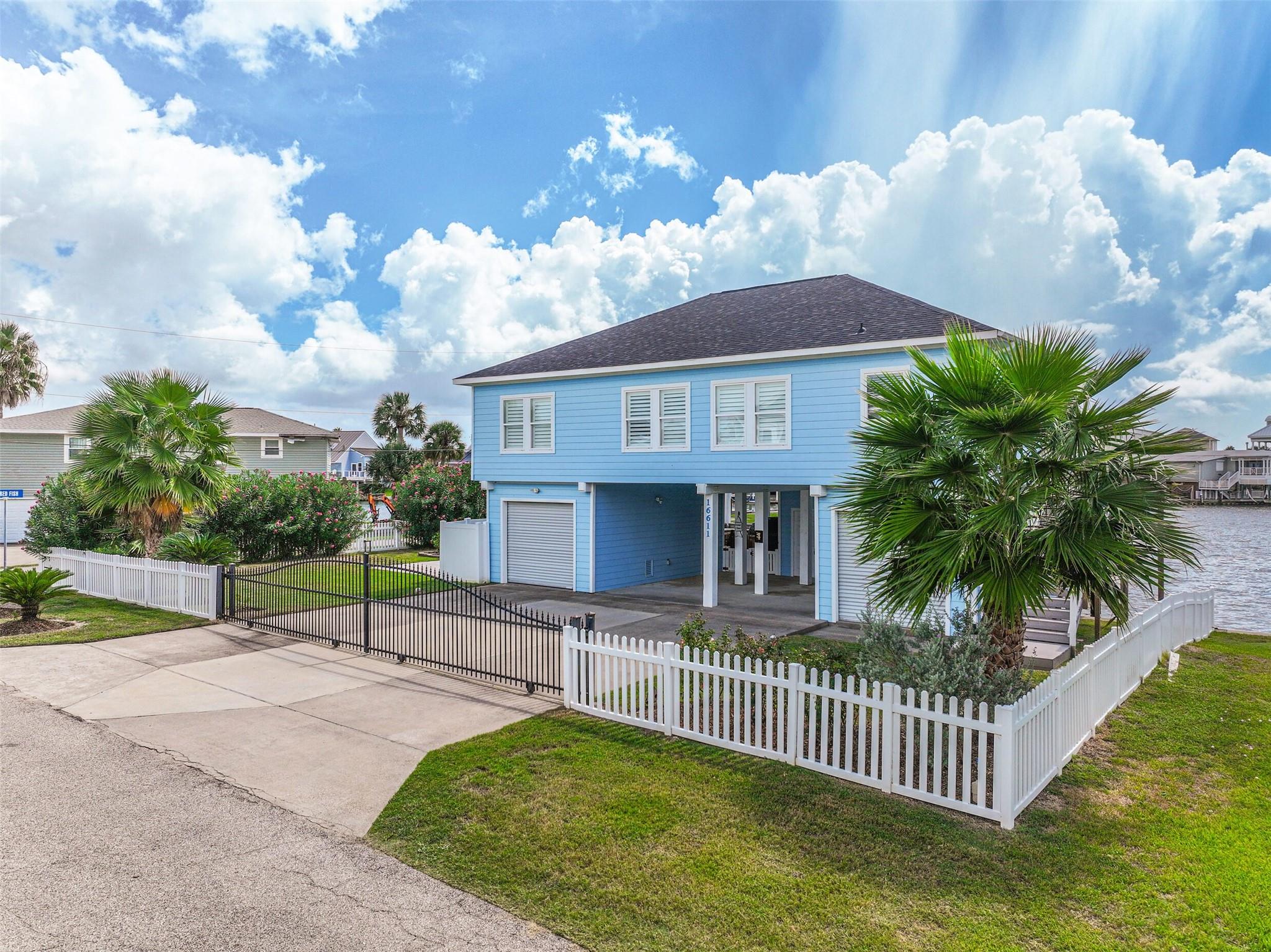16611 Pompano Way