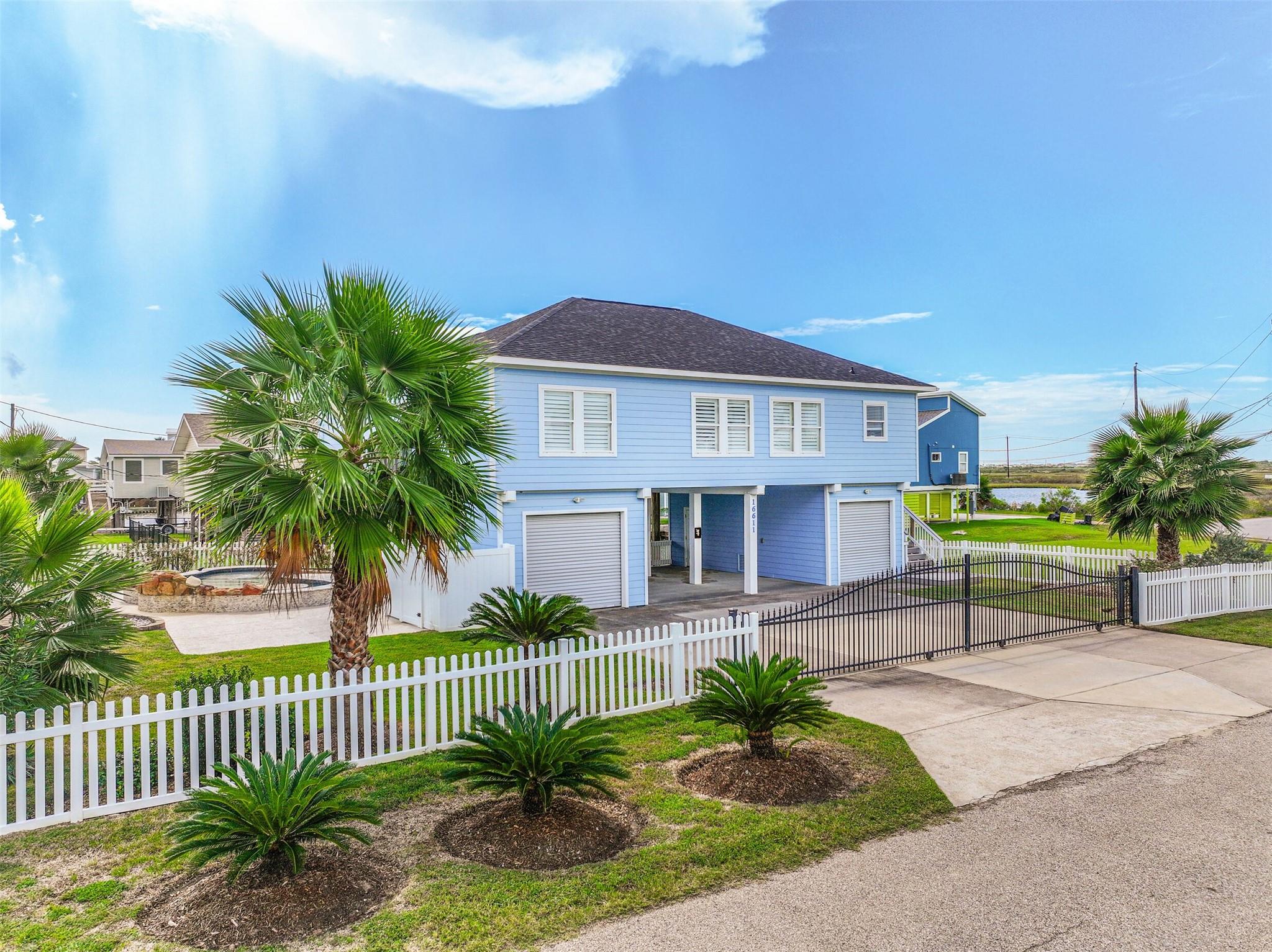 16611 Pompano Way
