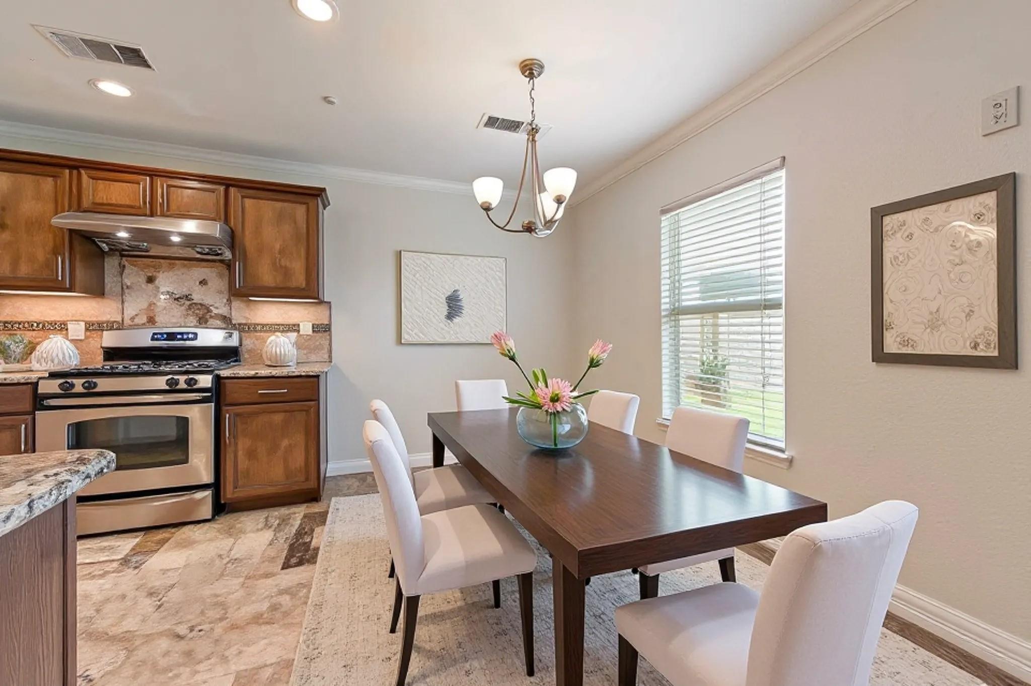 6327 Macquarie Drive