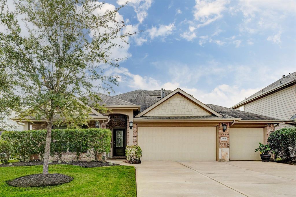 Photo of 20143 Wedgewood Grove Lane, Cypress, TX 77433 (MLS # 51650993)