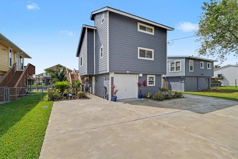 Photo of 369 Ling ST, Bayou Vista, TX 77563 (MLS # 92117674)
