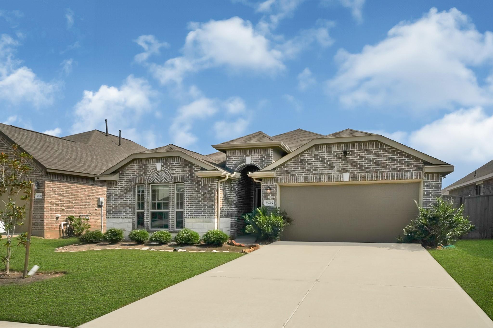 25915 Aura Lake Lane