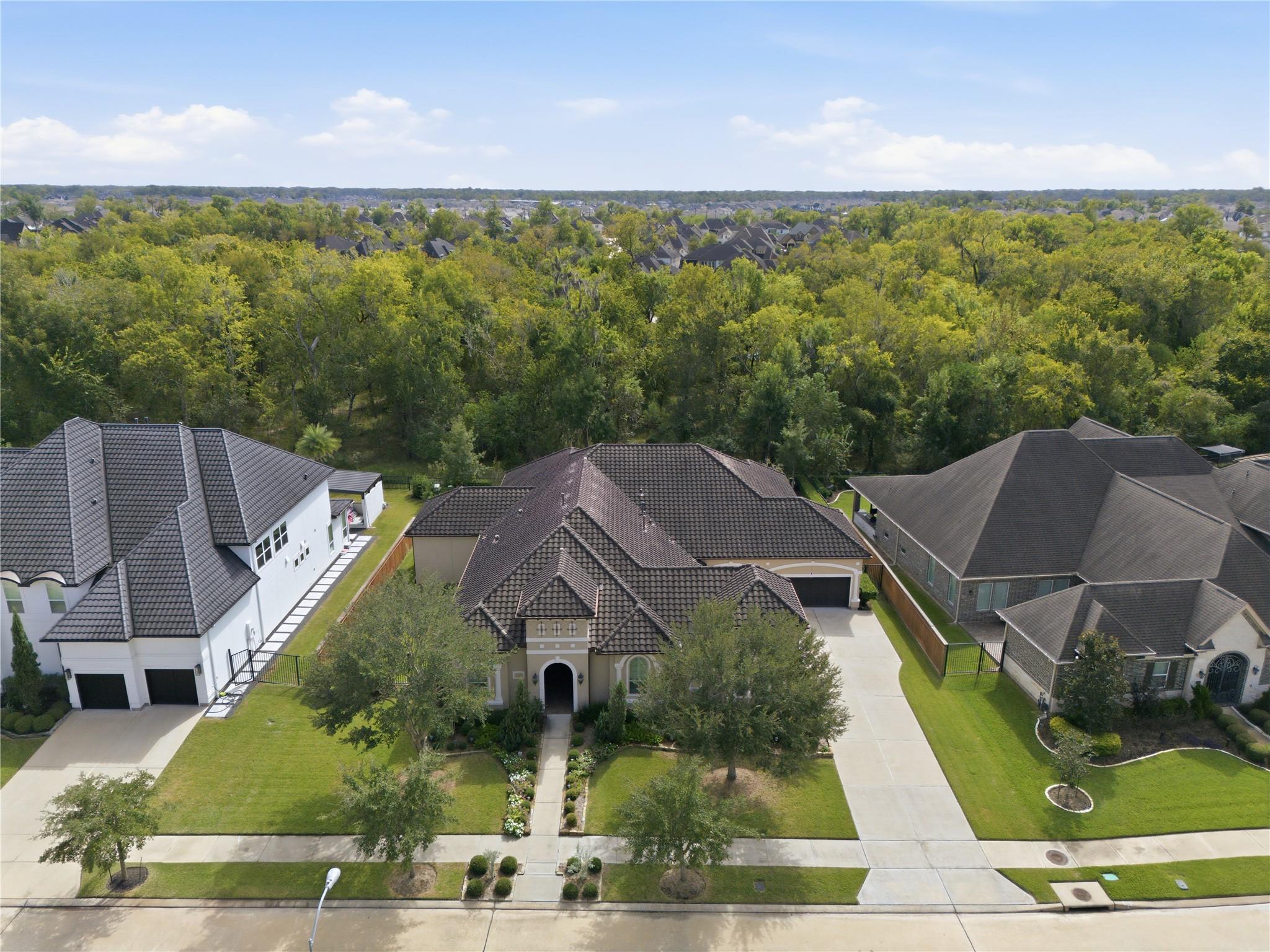 2322 Red Fox Drive