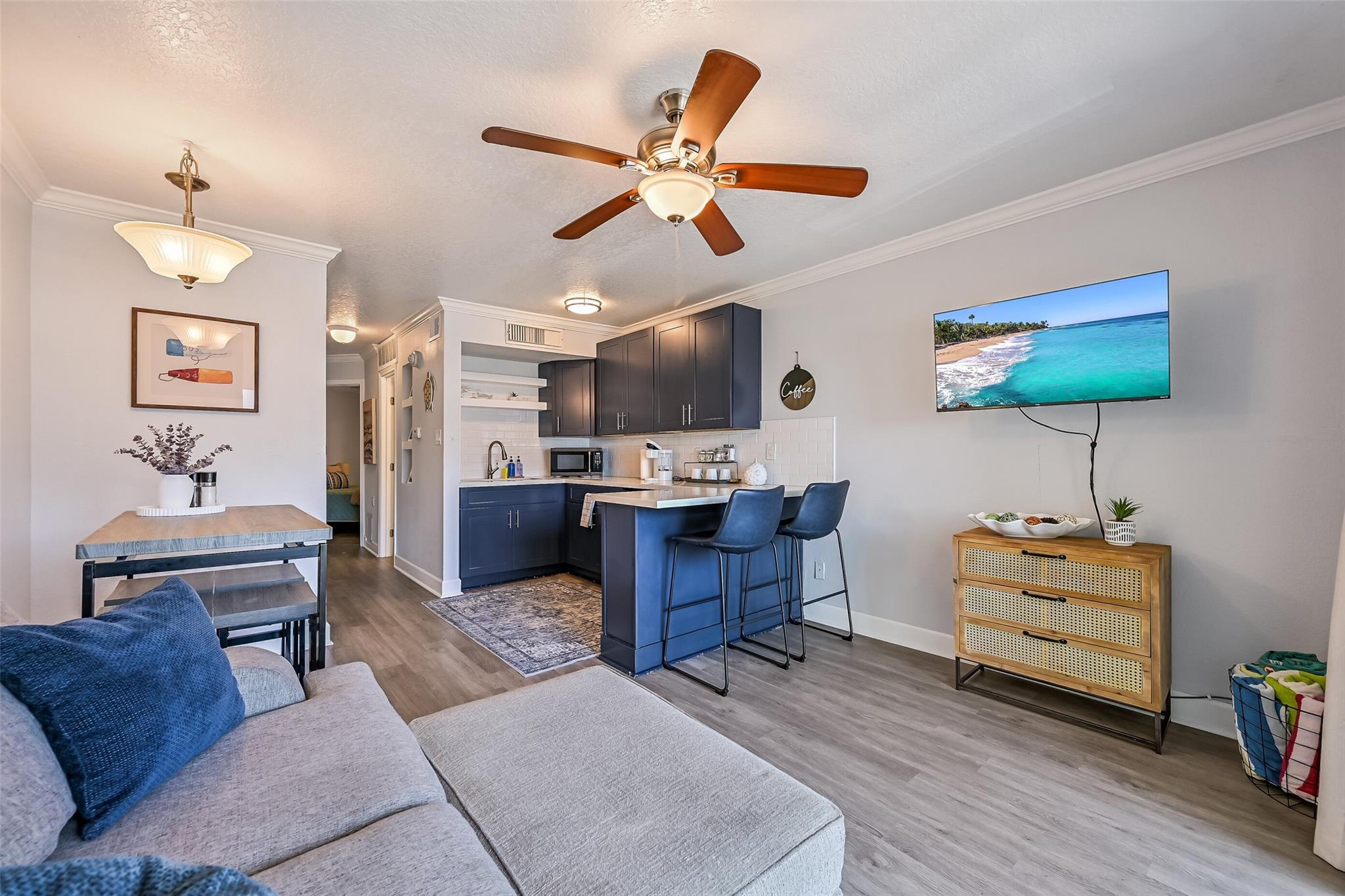 6300 Seawall Boulevard 3225