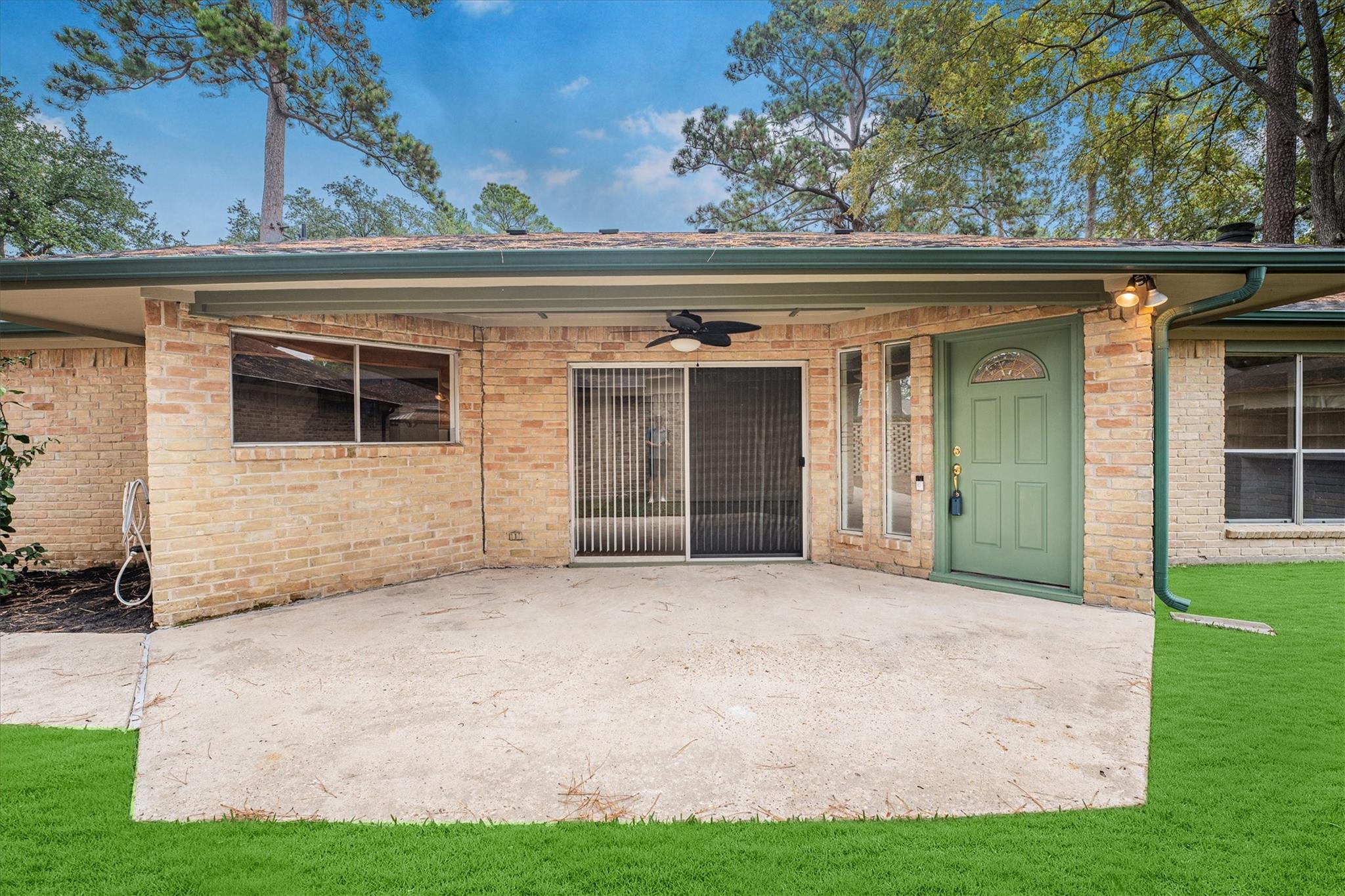 11819 Doretta Drive