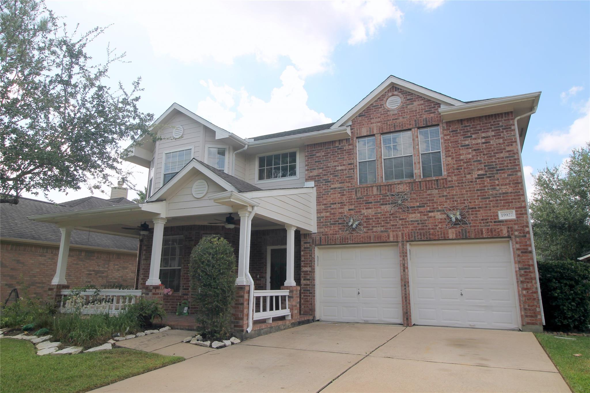 19927 Black Canyon Drive