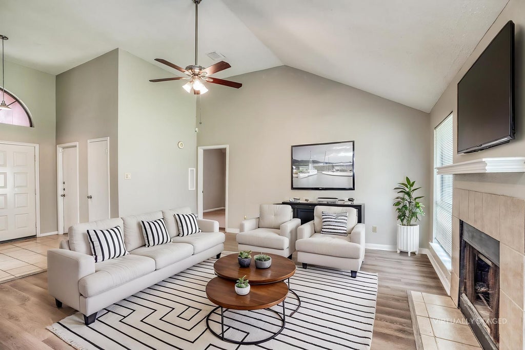 Photo of 1055 Margate Drive, Pearland, TX 77584 (MLS # 63561207)