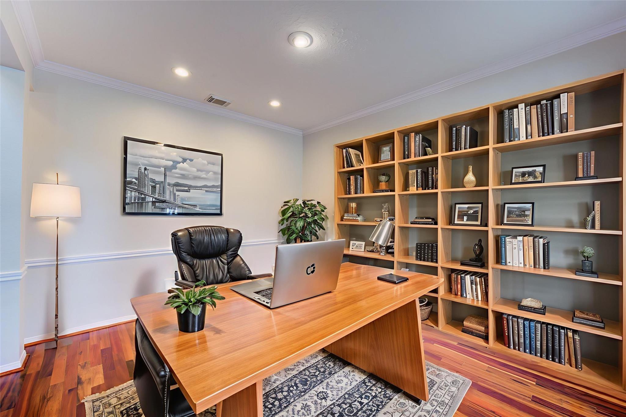 1016 Applewood Drive