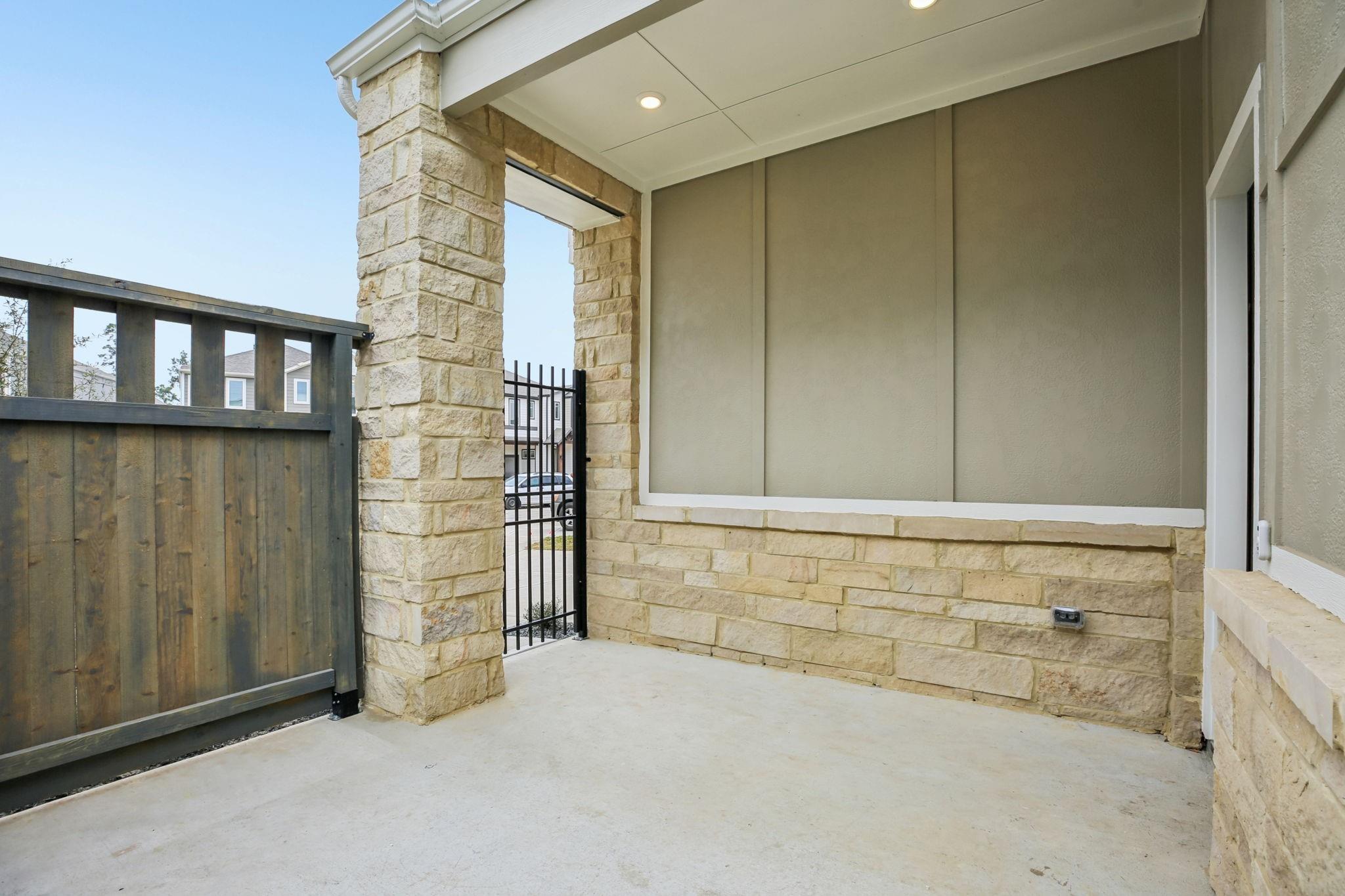 7346 Crown Maples Drive