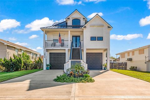 Photo of 16529 Tampico Way, Jamaica Beach, TX 77554 (MLS # 71533310)