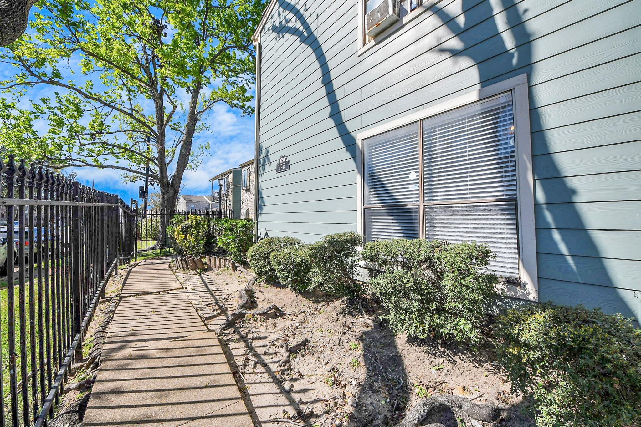 3750 Tanglewilde Street A7