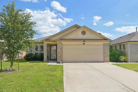 Photo of 2222 Mountain Quail Way, Conroe, TX 77385 (MLS # 94820832) Photo of 2222 Mountain Quail Way, Conroe, TX 77385 (MLS # 94820832)