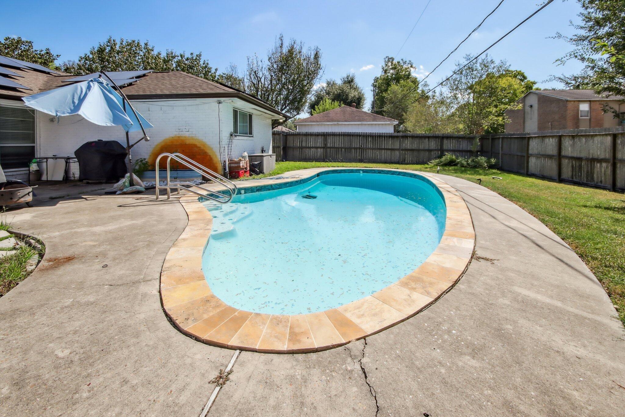 3320 Churchill Street