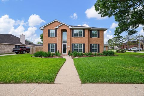 Photo of 1514 Pine Ridge Lane, Pearland, TX 77581 (MLS # 83349402)