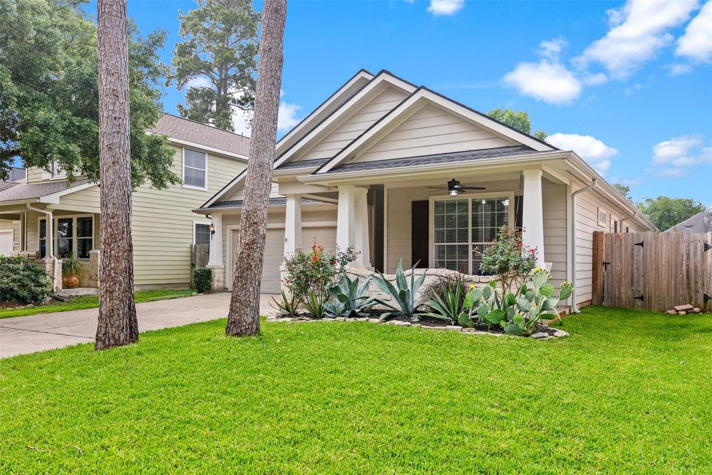 Photo of 15234 Ledgewood Park Drive, Cypress, TX 77429 (MLS # 33562161)