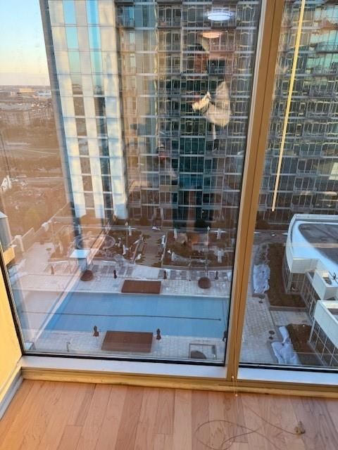 5925 Almeda 11408 Houston TX 77004