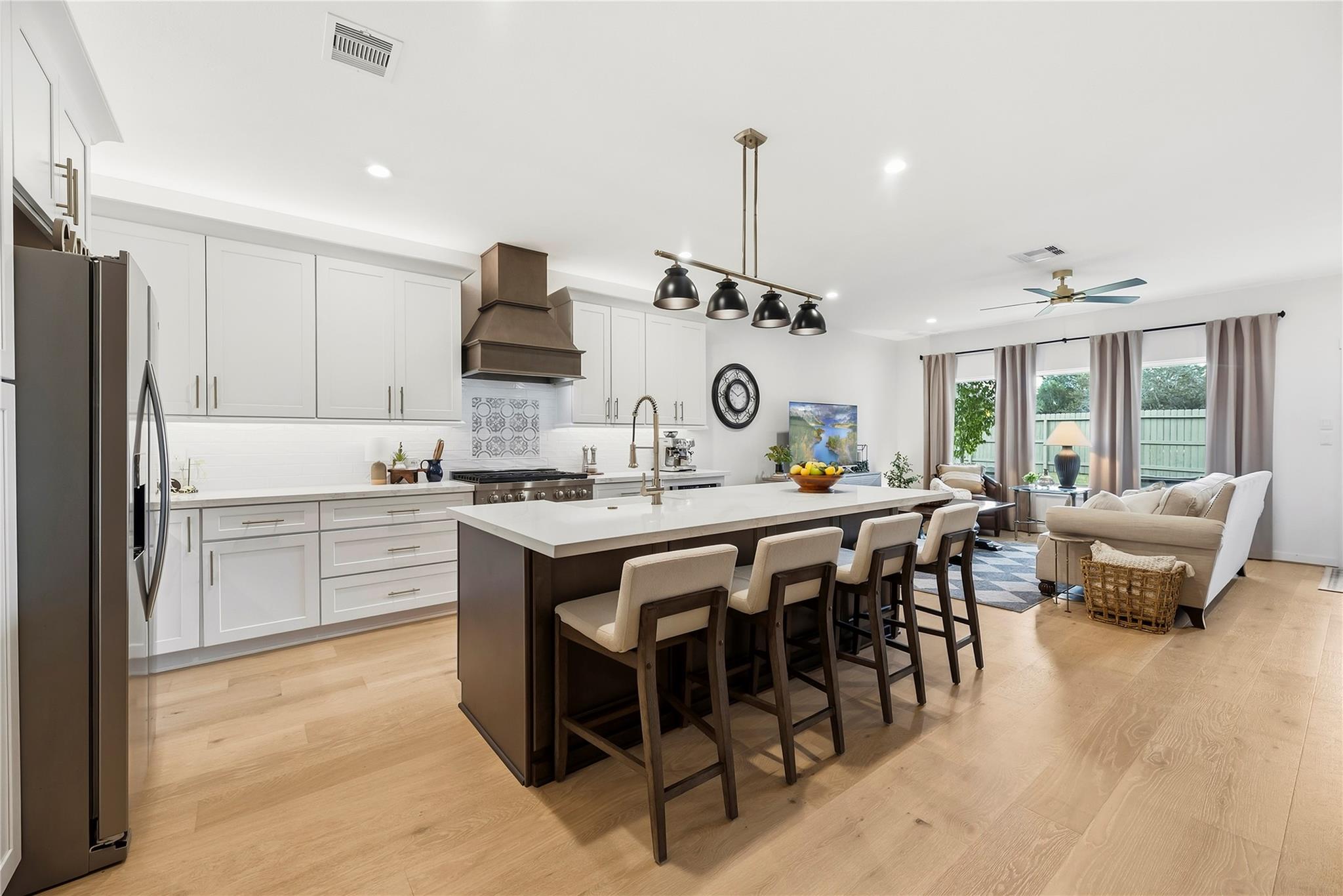 1203 Lucciola Lane