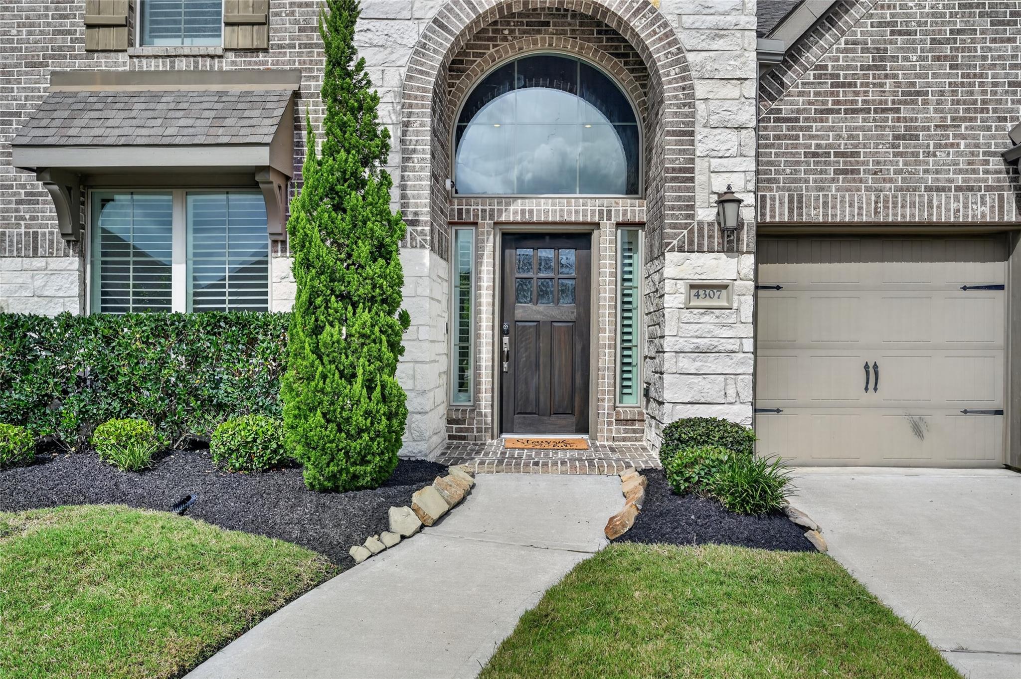 4307 Bluewood Court