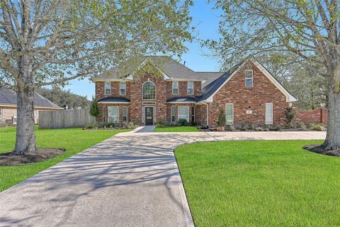 Apartment For Sale - 101 Oak Drive<br/> Friendswood, TX 77546