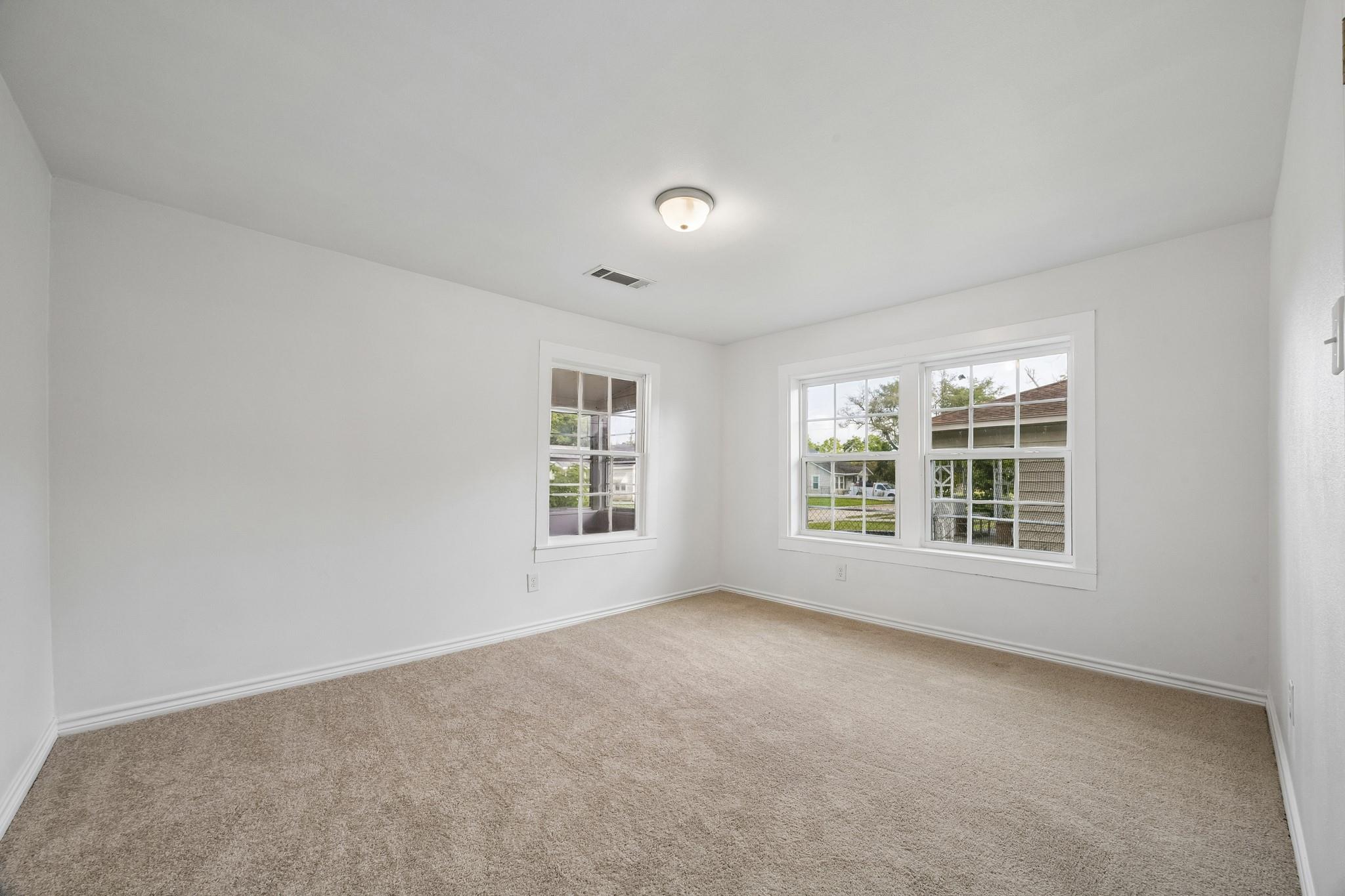 408 S 4th Street
