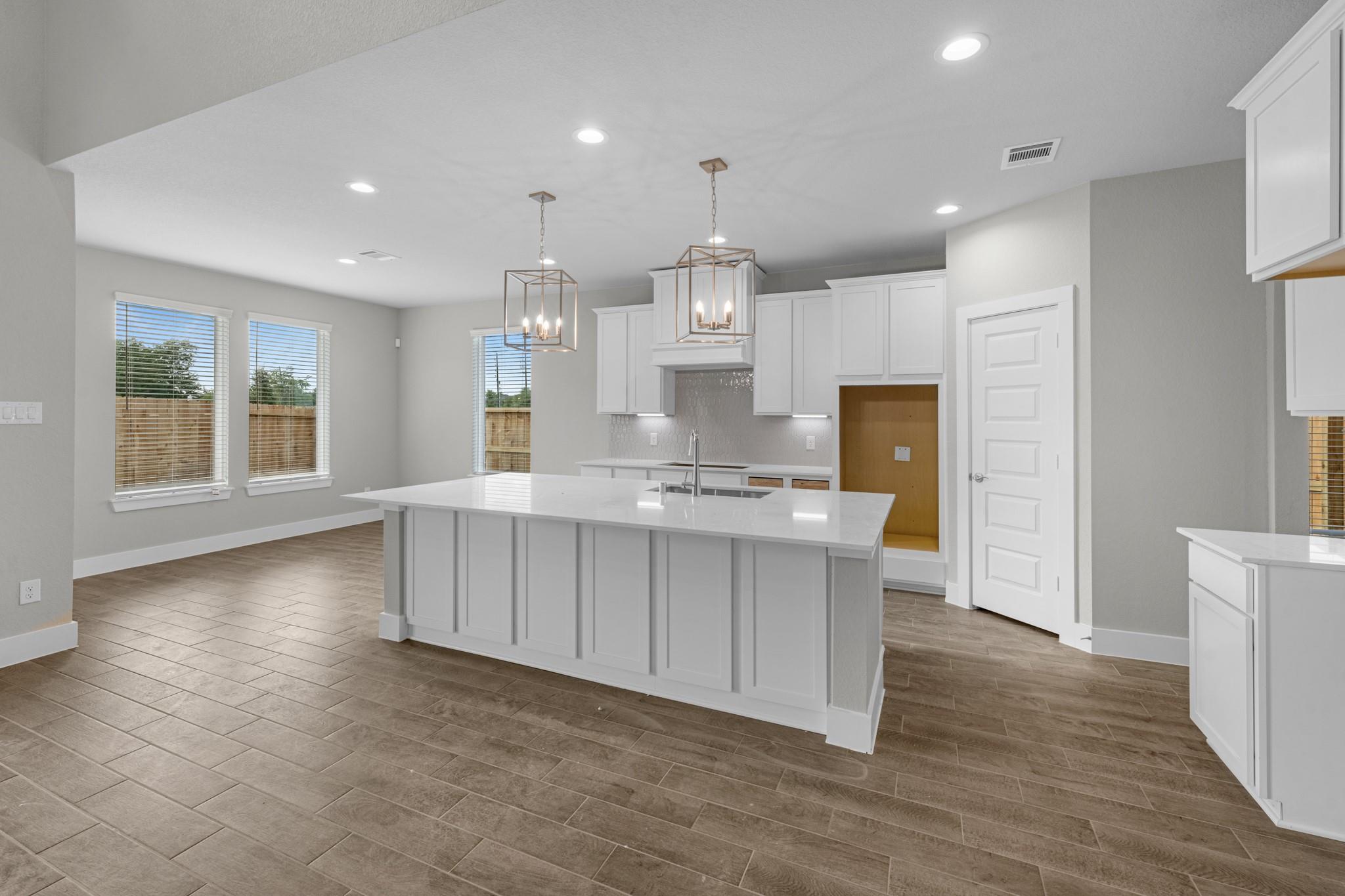 2911 Cedar Crown Court