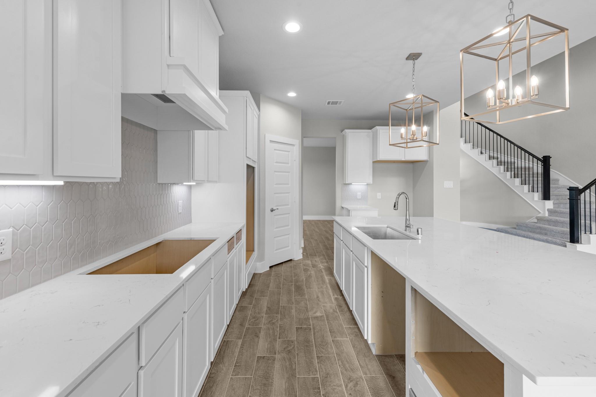 2911 Cedar Crown Court