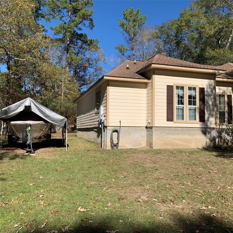 Photo of 180 Sports, Onalaska, TX 77360 (MLS # 97363830)