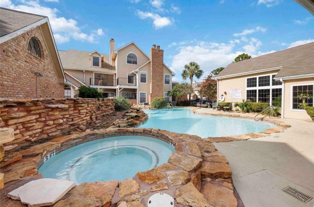 Photo of 2300 Old Spanish Trail #1084, Houston, TX 77054 (MLS # 98174827)