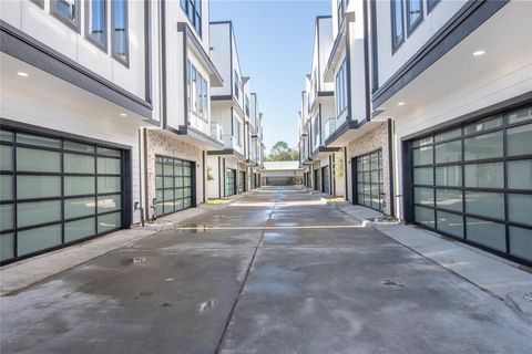 Tiny photo for 2239 Blalock Road, Houston, TX 77080 (MLS # 93936749)