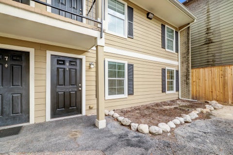 Photo of 1222 Heights Boulevard #9, Houston, TX 77008 (MLS # 73029152)