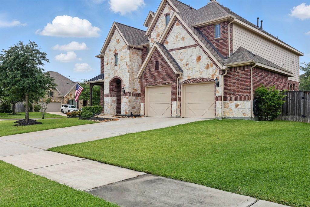 Photo of 2114 Holly Manor Court, Katy, TX 77493 (MLS # 26940689)