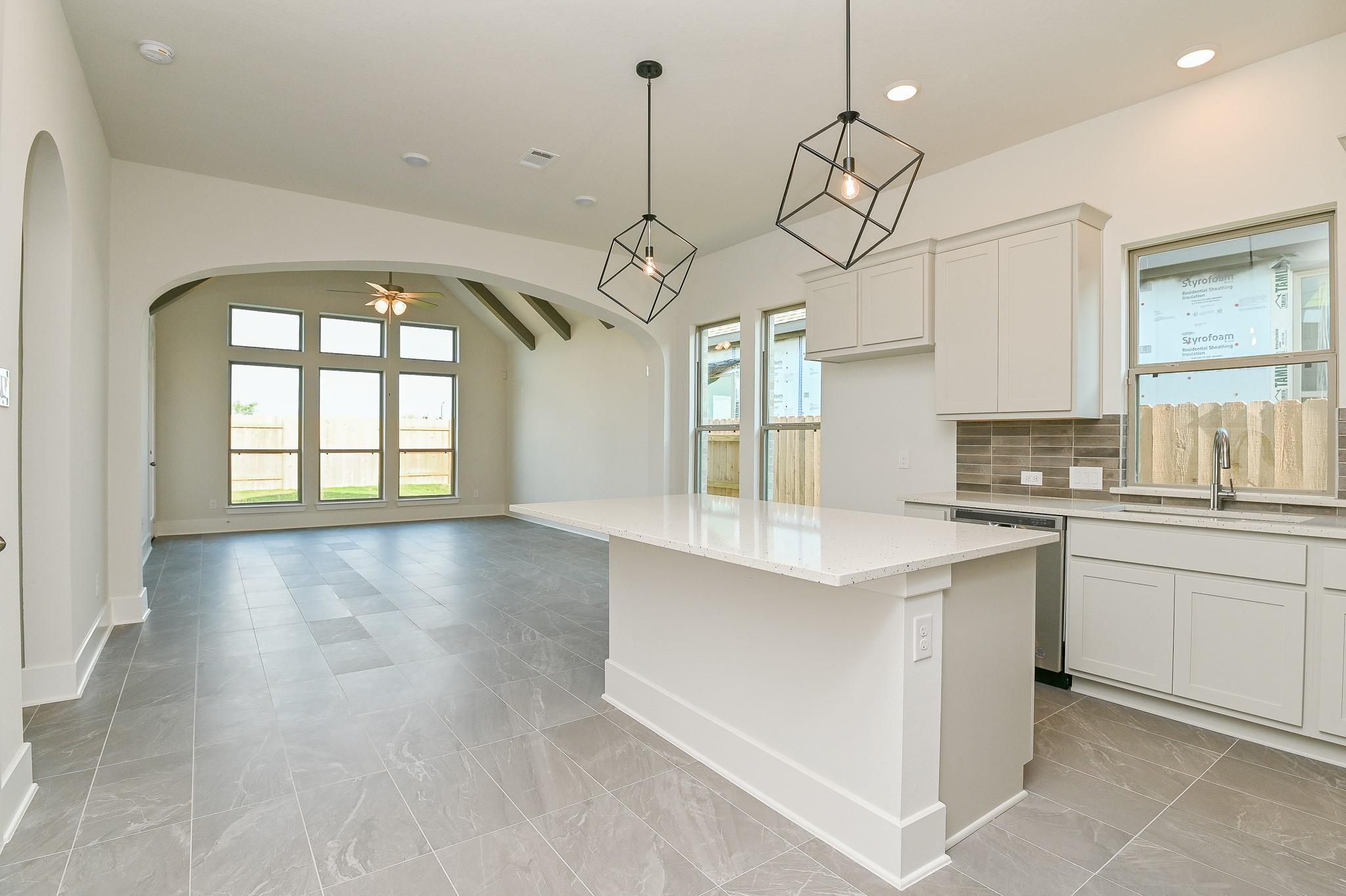 7207 Winterberry Glen Lane