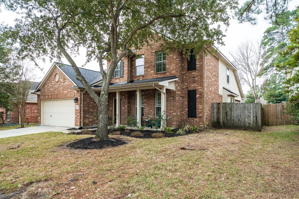 Photo of 14319 Morning Lodge Lane, Houston, TX 77044 (MLS # 30290960)