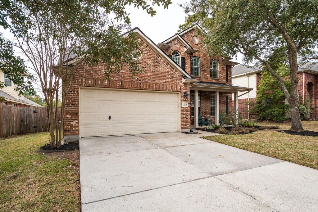 Photo of 14319 Morning Lodge Lane, Houston, TX 77044 (MLS # 30290960)