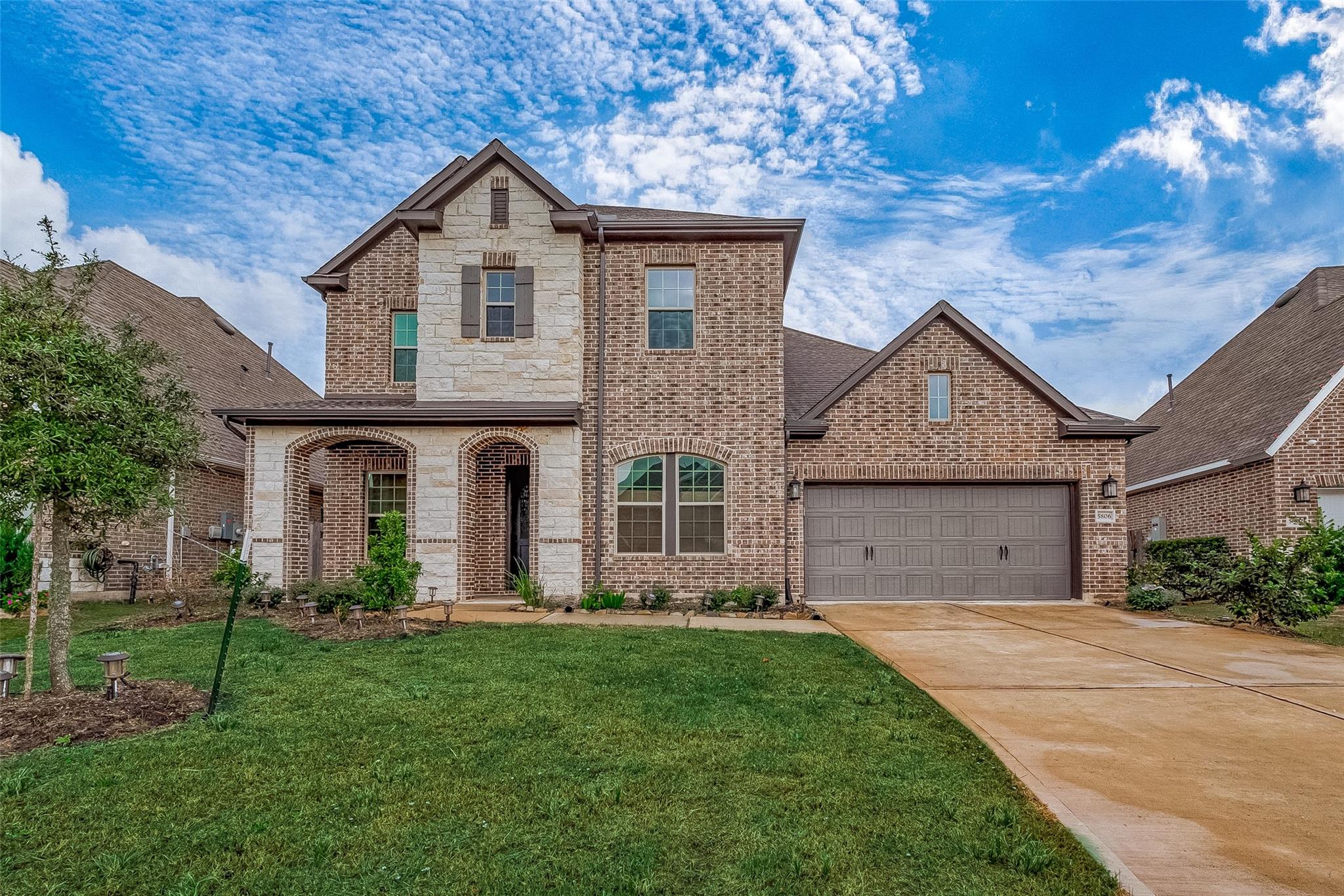 5806 Pearl Hill Court