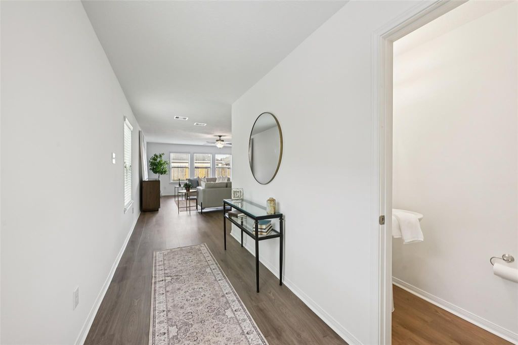 Photo of 11811 Red Hummingbird Drive, Houston, TX 77047 (MLS # 60314971)