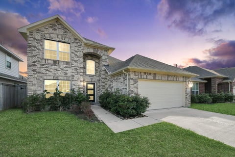Photo of 30207 Twisting Springs Drive, Fulshear, TX 77423 (MLS # 62671605)