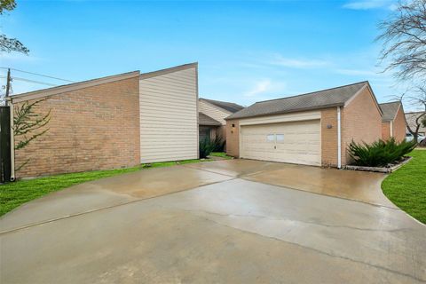 Tiny photo for 11851 Briar Forest Drive, Houston, TX 77077 (MLS # 38117565)