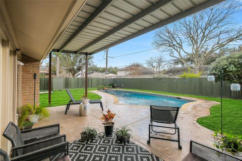 Tiny photo for 11851 Briar Forest Drive, Houston, TX 77077 (MLS # 38117565)